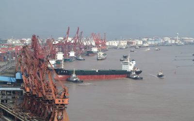 A mediados de Agosto, el tercer puerto más transitado del mundo en Ningbo-Zhousan, China, estuvo parcialmente cerrado por un caso de COVID-19
